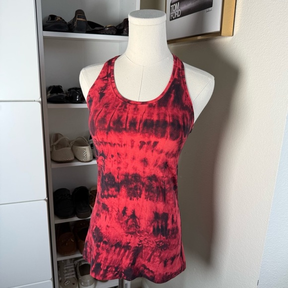 Lululemon Red and Black Tie-Dye Cool Racerback II Nulu Game Day Tank Top Size 6 - Picture 11 of 13